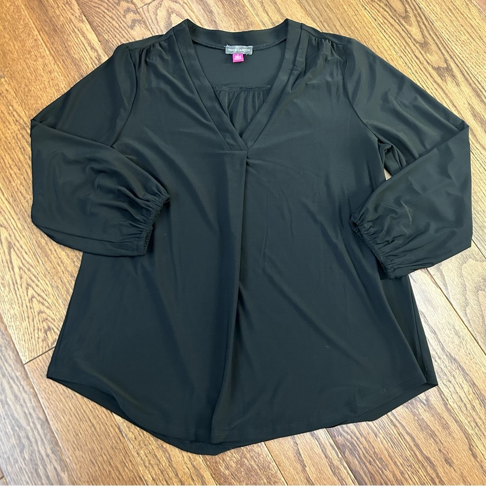 Vince Camuto Black V-Neck Blouse